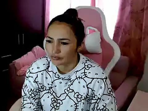 Snapshot of EVA_GRAYS chatting on 3, 3, 2025 EVA GRAYS online show from 3, 3, 2025