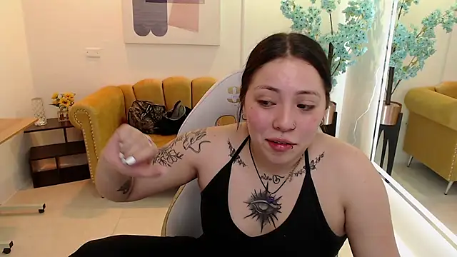 Isa reel online show from 4, 3, 2025