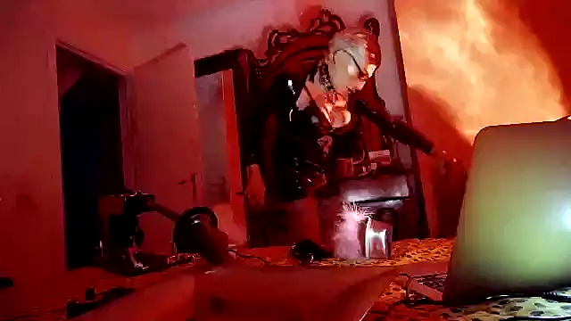 CharlotteVixxens online show from 1, 12, 2025