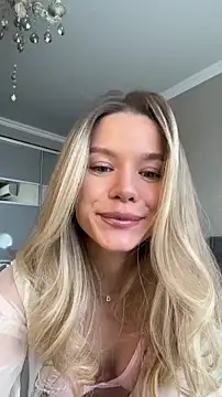 Snapshot of JessIsLove chatting on 7, 3, 2026 JessIsLove online show from 7, 3, 2026