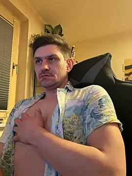 Snapshot of Shaiiboy chatting on 2, 3, 2026 Shaiiboy online show from 2, 3, 2026