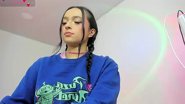 issagarcia online show from 3, 3, 2025