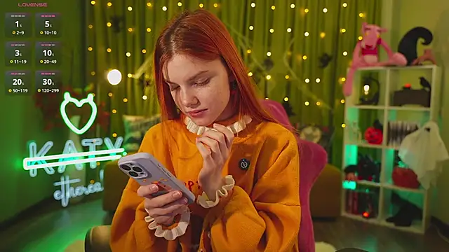 Snapshot of Katy__Ethereal chatting on 27, 10, 2025 Katy Ethereal online show from 27, 10, 2025