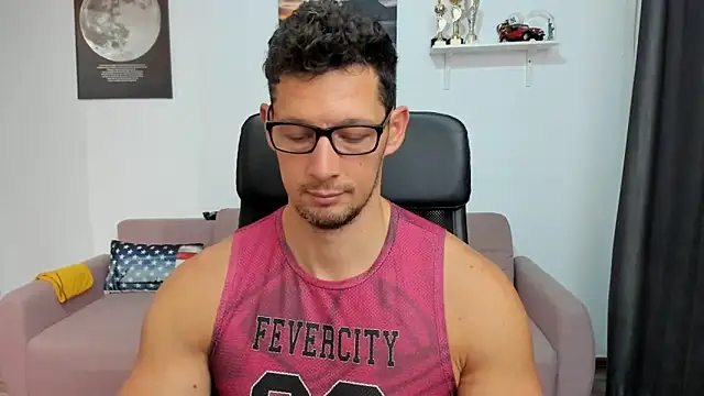 Snapshot of BrutusK08 chatting on 25, 10, 2025 BrutusK08 online show from 25, 10, 2025