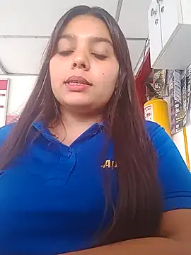 stefanie010 online show from 13, 3, 2025