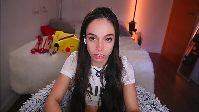 Dayna Nebula online show from 6, 2, 2026