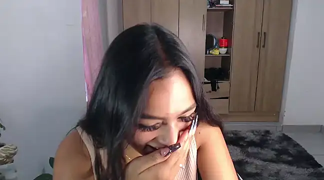 fairylatin222 online show from 8, 1, 2025