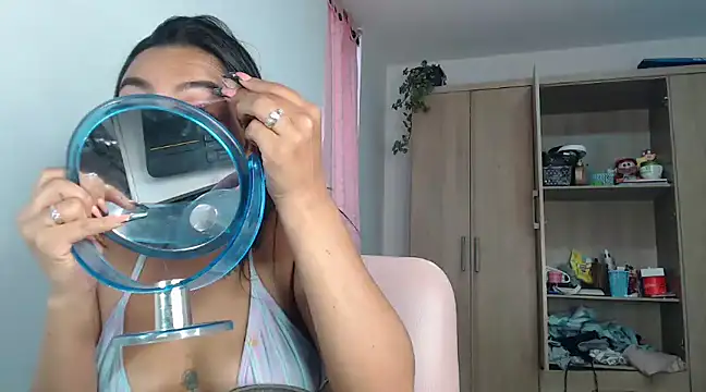 fairylatin222 online show from 17, 1, 2025