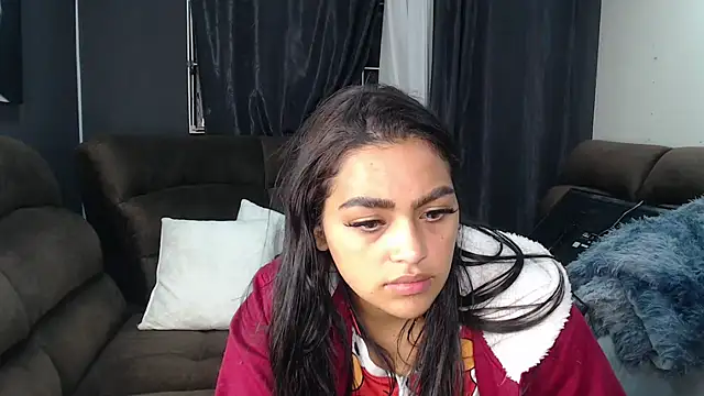 Snapshot of fairylatin222 chatting on 23, 11, 2025 fairylatin222 online show from 23, 11, 2025