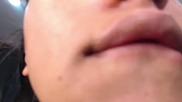 Snapshot of fairylatin222 chatting on 19, 12, 2025 fairylatin222 online show from 19, 12, 2025