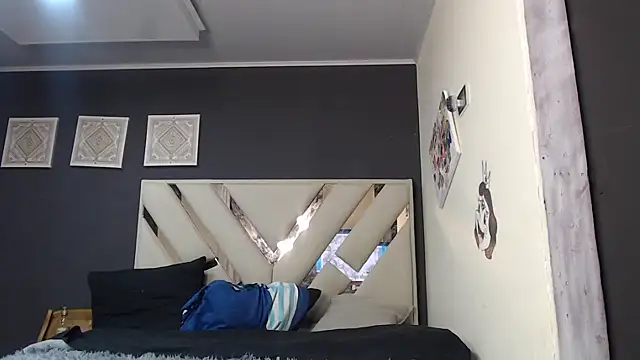 Snapshot of fairylatin222 chatting on 11, 4, 2026 fairylatin222 online show from 11, 4, 2026