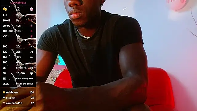 Snapshot of mike_wallace chatting on 21, 2, 2025 mike wallace online show from 21, 2, 2025