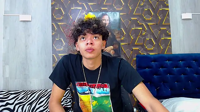 Snapshot of Harry_jhonsson chatting on 14, 10, 2025 Harry jhonsson online show from 14, 10, 2025