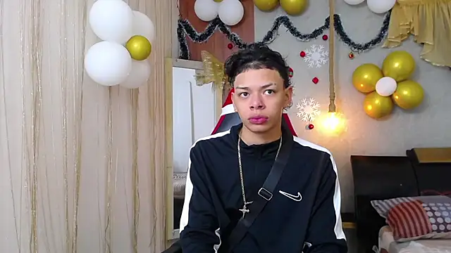 Snapshot of Harry_jhonsson chatting on 20, 11, 2025 Harry jhonsson online show from 20, 11, 2025