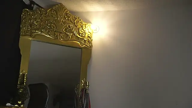 dantecoppolaa  online show from 23, 1, 2025