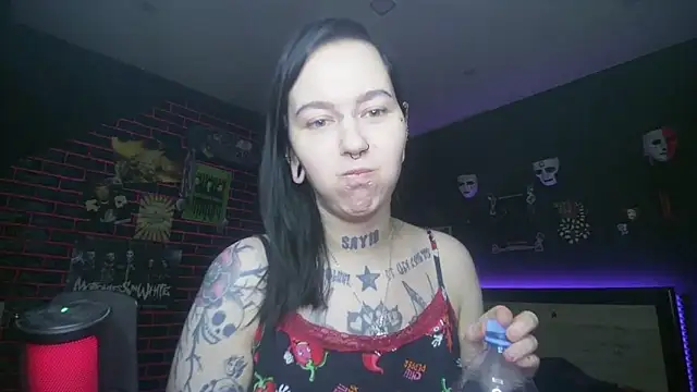 Snapshot of MoorderxDoll chatting on 3, 3, 2026 MoorderxDoll online show from 3, 3, 2026