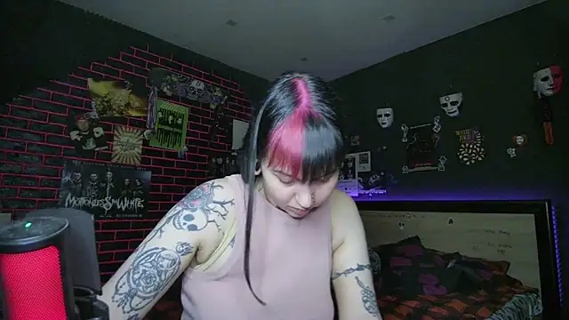 Snapshot of MoorderxDoll chatting on 16, 3, 2026 MoorderxDoll online show from 16, 3, 2026