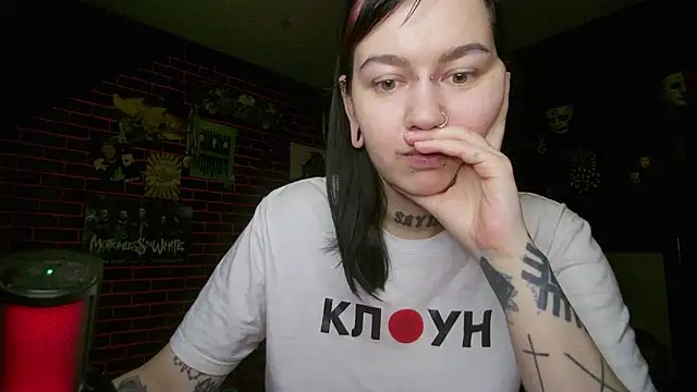 Snapshot of MoorderxDoll chatting on 25, 3, 2026 MoorderxDoll online show from 25, 3, 2026