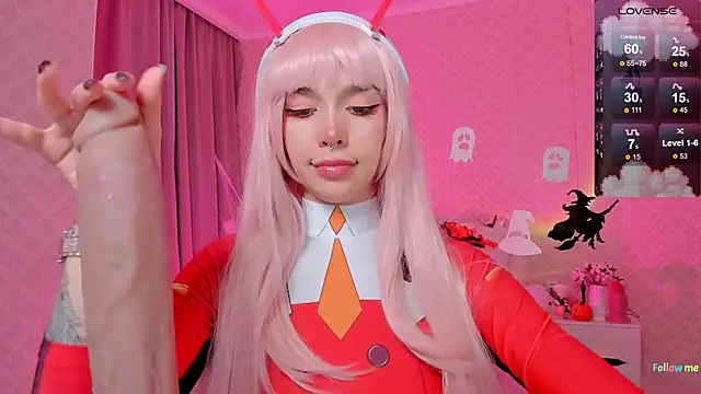 LeylaNoiry online show from 30, 10, 2025