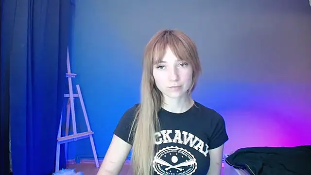 LuciaYoung online show from 7, 3, 2025