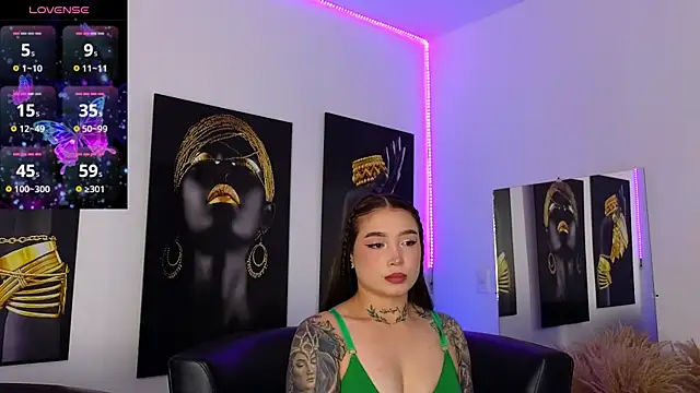  brenna hanson online show from 26, 2, 2025