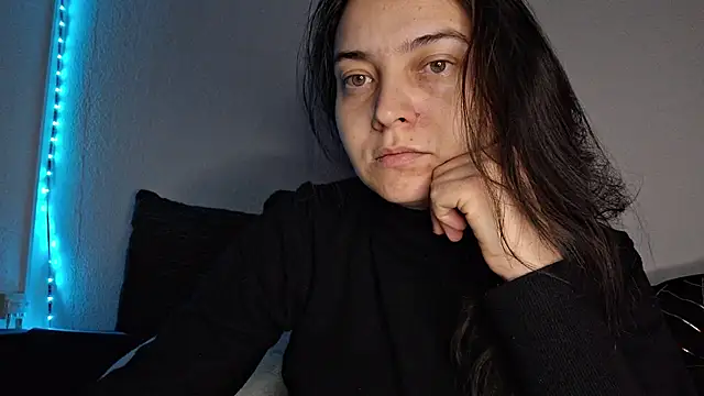 Cyndee Winter online show from 10, 12, 2024
