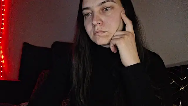 Cyndee Winter online show from 13, 12, 2024