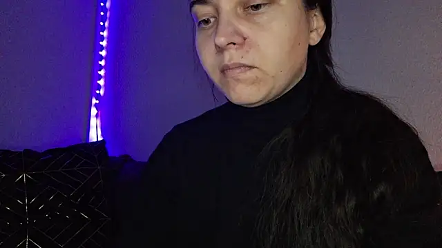 Cyndee Winter online show from 17, 12, 2024