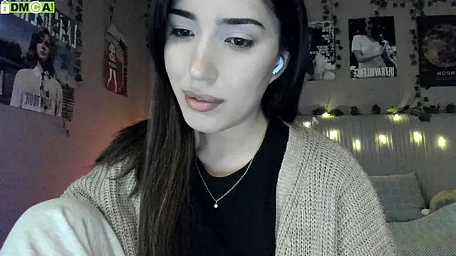 Snapshot of Anisawithlove chatting on 28, 10, 2025 Anisawithlove online show from 28, 10, 2025