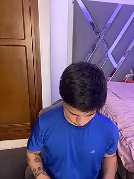 Snapshot of Niicky1_ chatting on 4, 12, 2024 Niicky1 online show from 4, 12, 2024