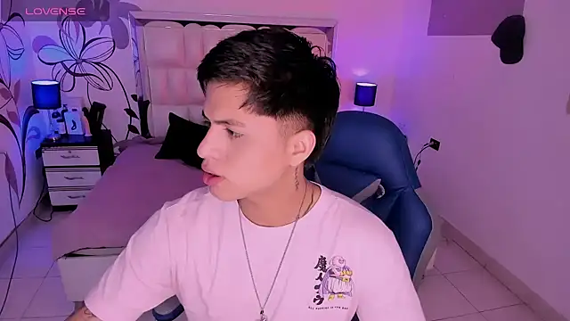 Niicky1  online show from 23, 12, 2024