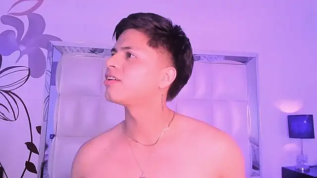 Snapshot of Niicky1_ chatting on 14, 1, 2025 Niicky1 online show from 14, 1, 2025