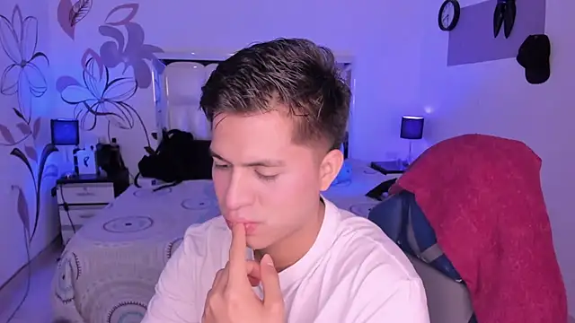 Niicky1  online show from 11, 2, 2025