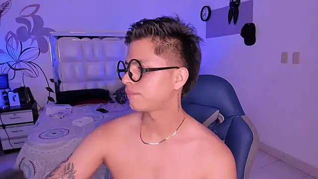 Niicky1  online show from 13, 2, 2025