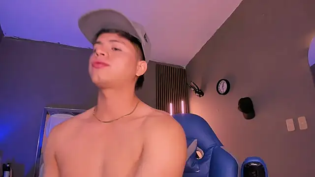 Niicky1  online show from 11, 3, 2025