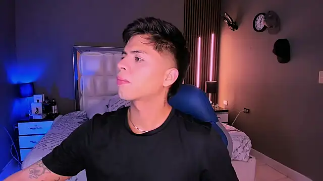 Niicky1  online show from 14, 3, 2025