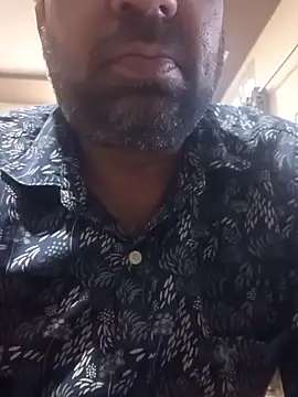 Snapshot of lund_lol chatting on 5, 3, 2025 lund lol online show from 5, 3, 2025