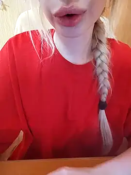 Snapshot of Elza_kom chatting on 11, 12, 2024 Elza kom online show from 11, 12, 2024