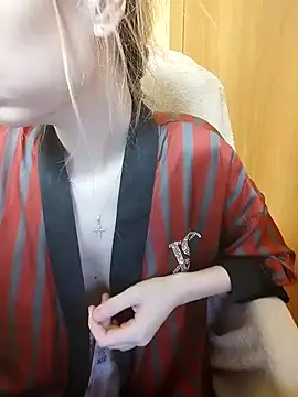 Snapshot of Elza_kom chatting on 23, 1, 2025 Elza kom online show from 23, 1, 2025