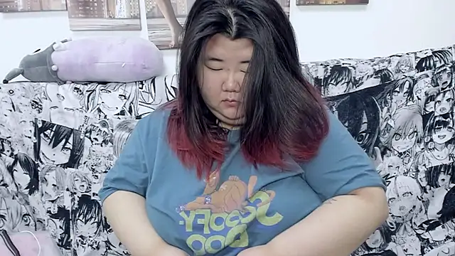 Snapshot of Nadine_asian chatting on 12, 1, 2025 Nadine asian online show from 12, 1, 2025