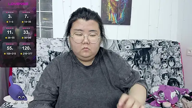 Snapshot of Nadine_asian chatting on 14, 9, 2025 Nadine asian online show from 14, 9, 2025