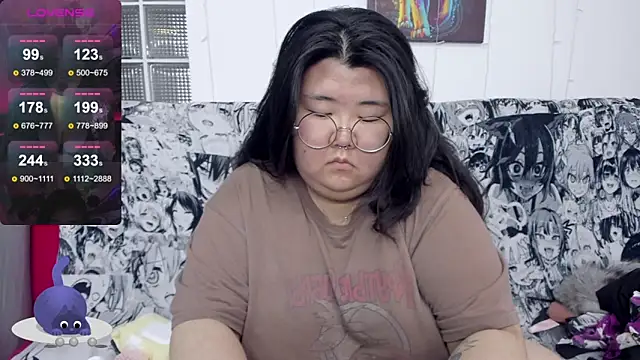 Snapshot of Nadine_asian chatting on 21, 9, 2025 Nadine asian online show from 21, 9, 2025