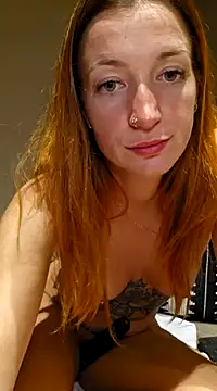Laurahorney xo online show from 3, 1, 2025
