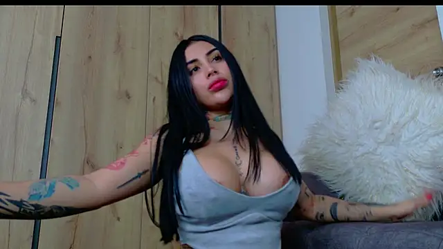 Sofhia cruz online show from 4, 1, 2025