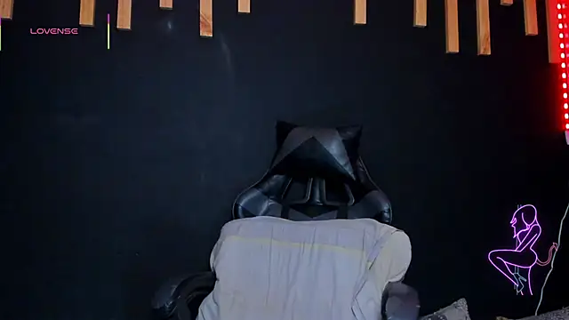 izyzys baker online show from 20, 2, 2026