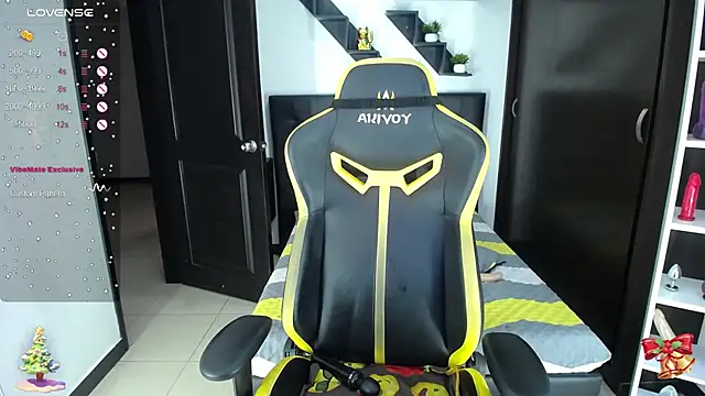 kendalladam online show from 5, 12, 2025