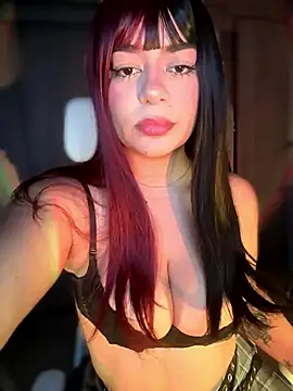 Snapshot of RavenM8 chatting on 16, 1, 2026 RavenM8 online show from 16, 1, 2026