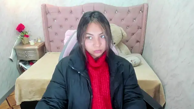 XSmaggiiee online show from 14, 1, 2025