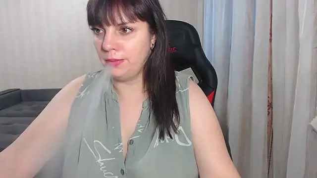 Snapshot of Jane_Luste chatting on 24, 1, 2025 Jane Luste online show from 24, 1, 2025