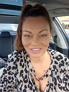 Snapshot of Erotic_and_Exotic chatting on 5, 1, 2025 Erotic and Exotic online show from 5, 1, 2025